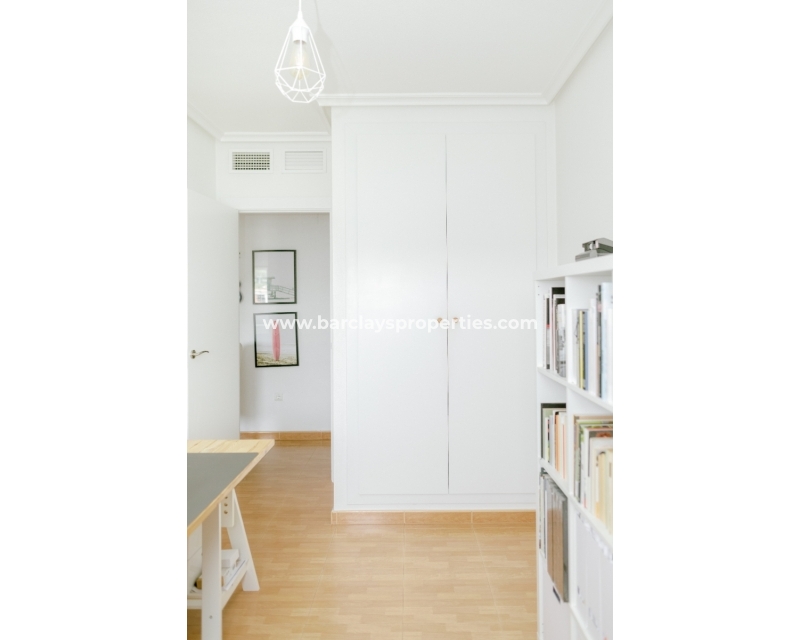 Resale - Apartment - La Marina Village