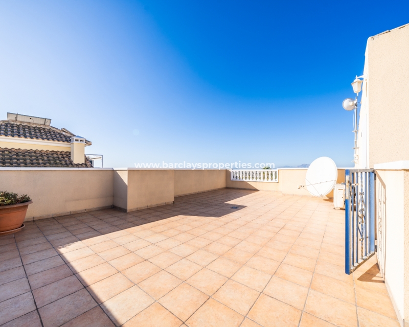 Resale - Apartment - Urb. La Marina