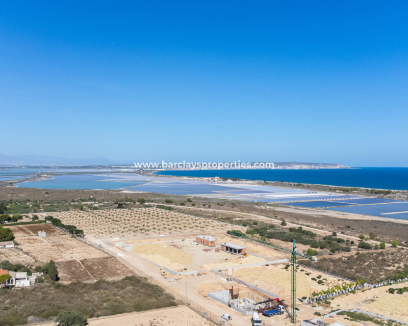 Resale - Apartment - Urb. La Marina