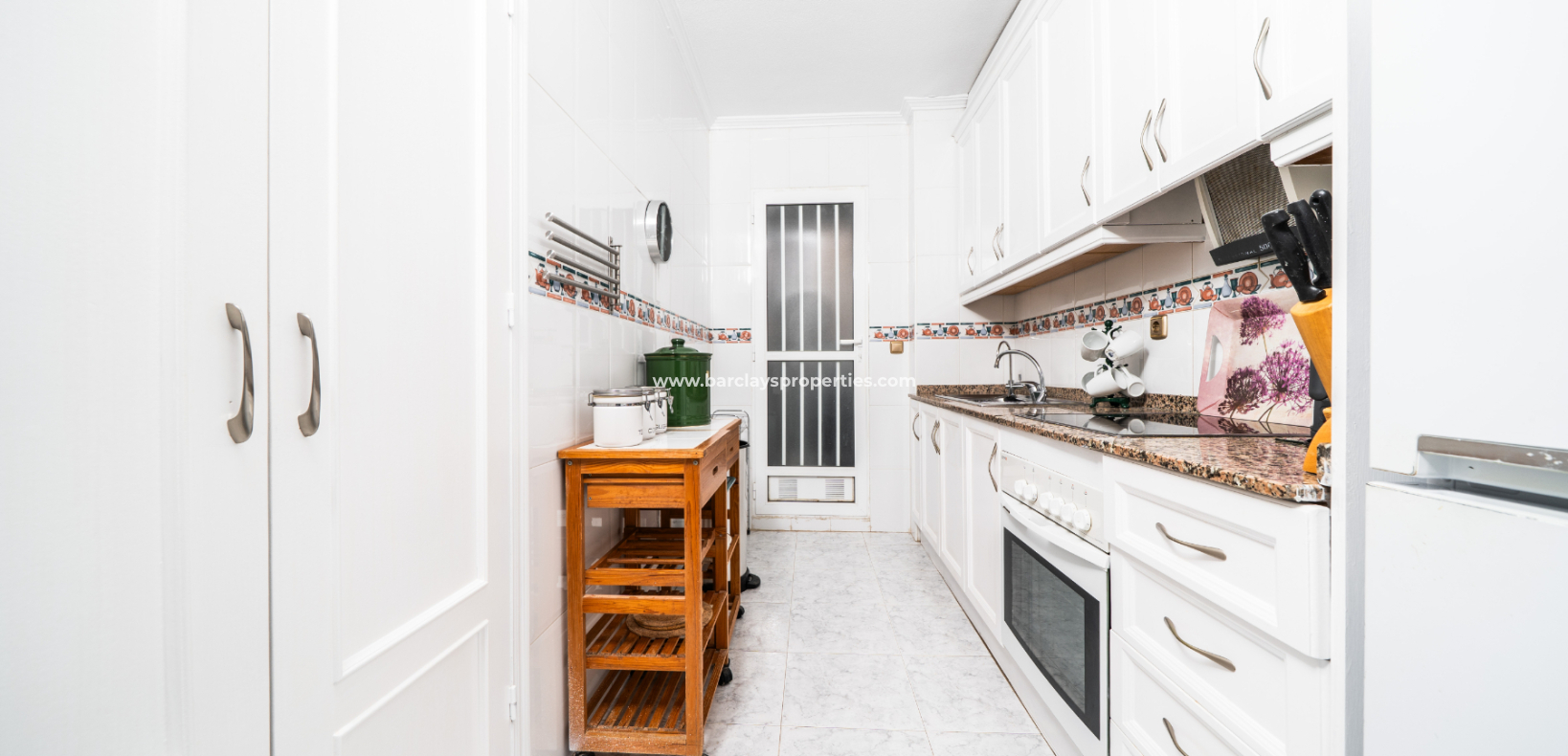 Resale - Apartment - Urb. La Marina