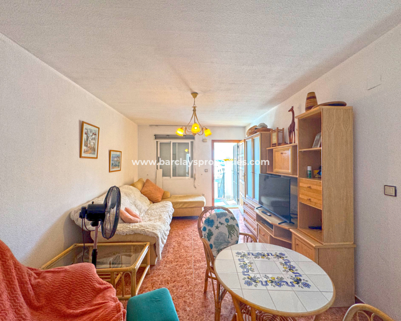 Resale - Apartment - Urb. La Marina