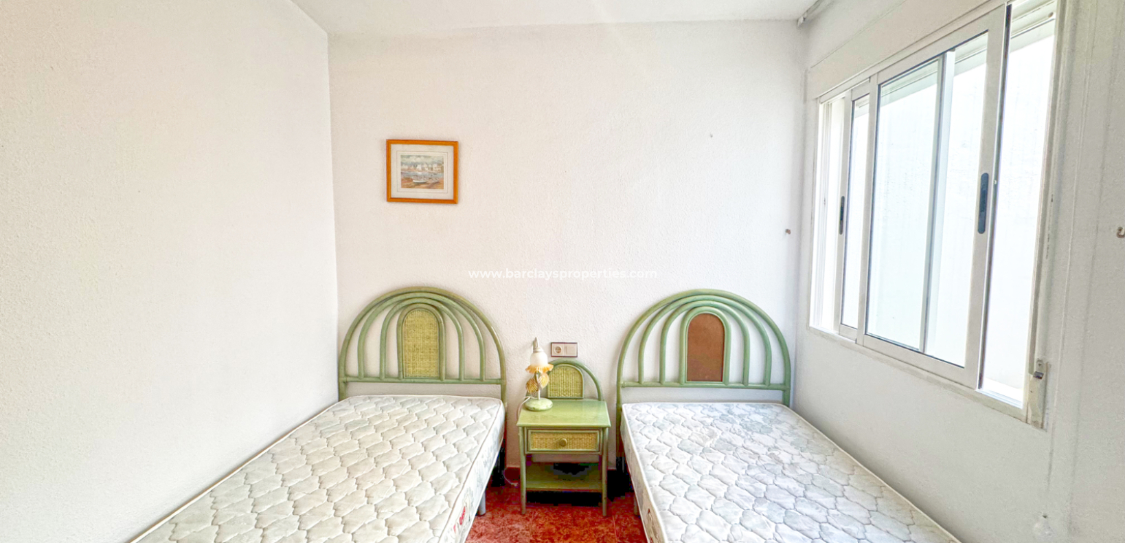 Resale - Apartment - Urb. La Marina