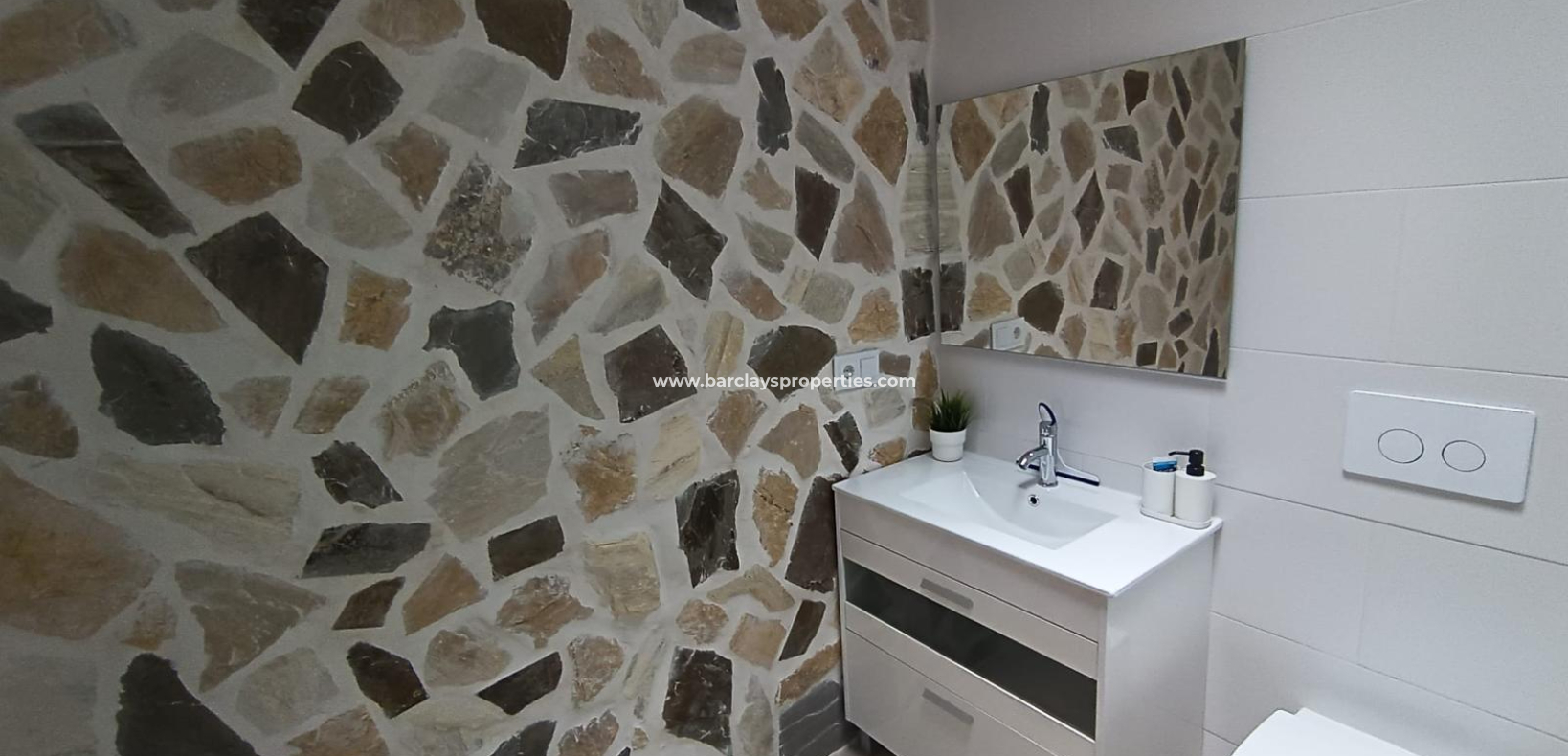 Resale - Detached - Daya Nueva
