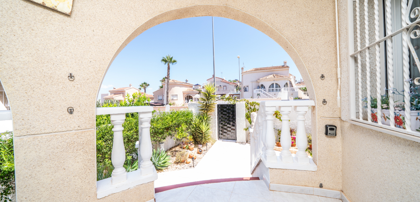 Resale - Detached - Rojales