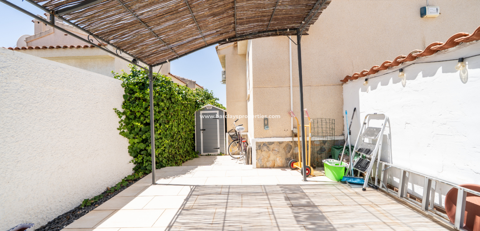 Resale - Detached - Rojales