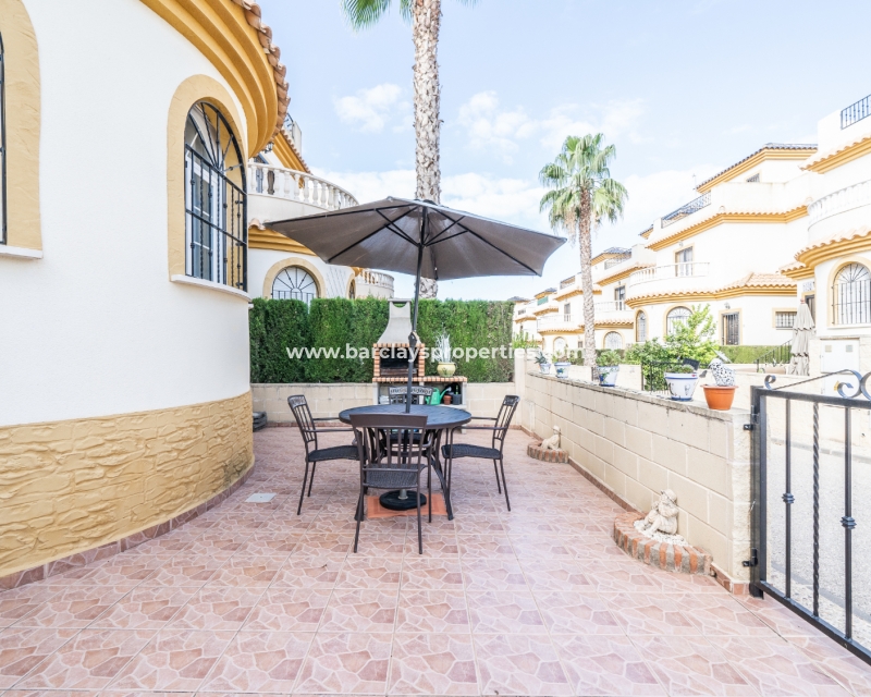 Resale - Detached - Urb. El Oasis - La Marina