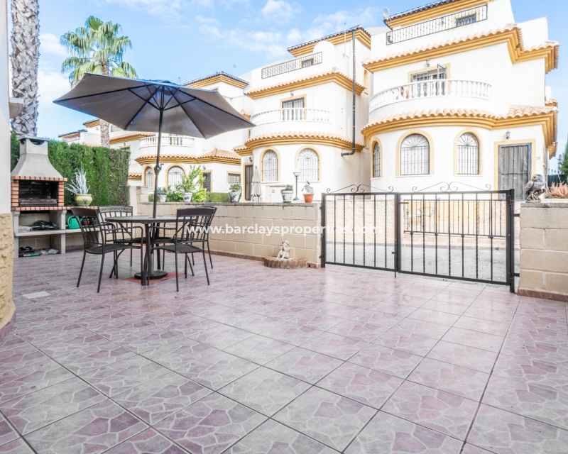 Resale - Detached - Urb. El Oasis - La Marina