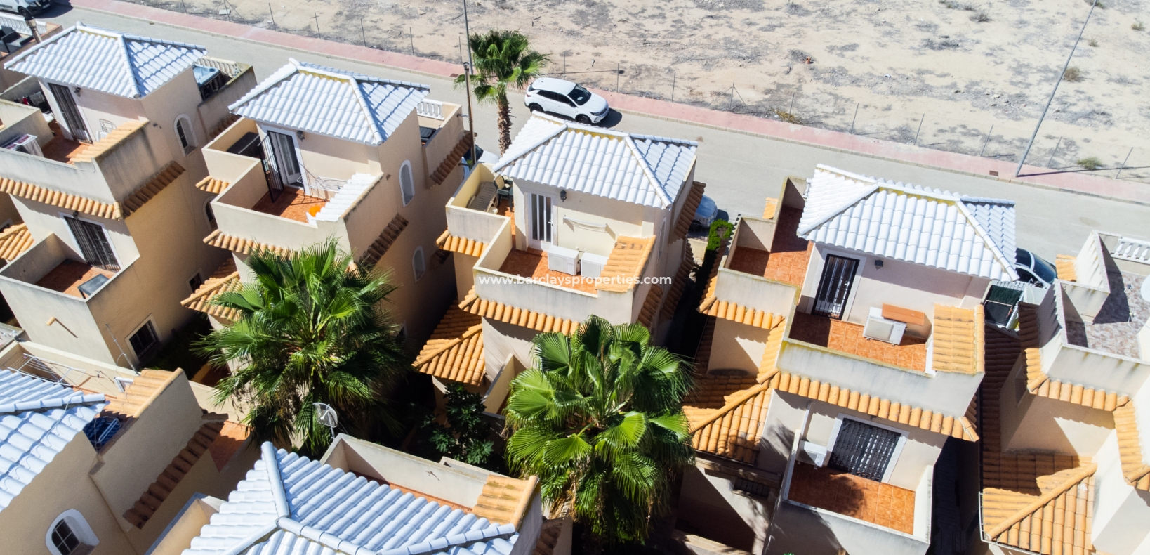 Resale - Detached - Urb. El Oasis - La Marina