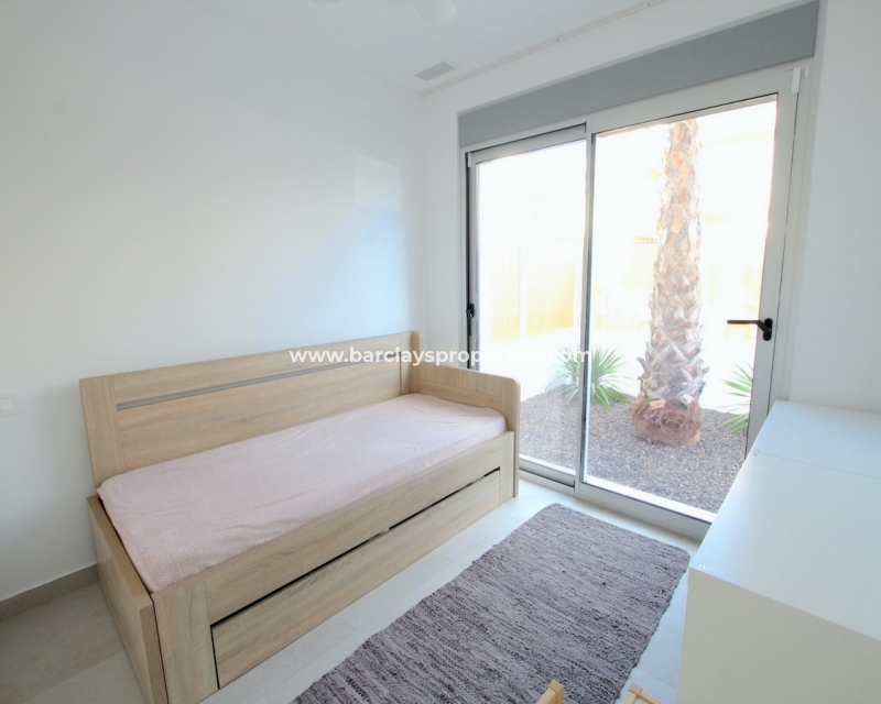 Resale - Detached - Urb. El Oasis - La Marina