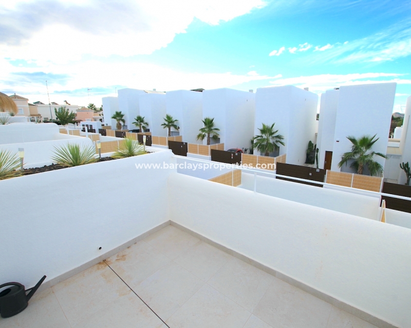 Resale - Detached - Urb. El Oasis - La Marina