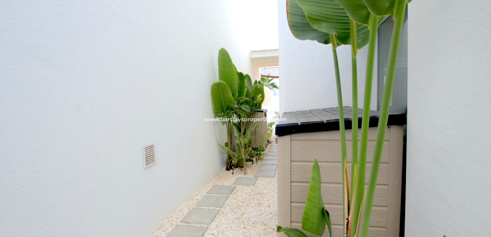 Resale - Detached - Urb. El Oasis - La Marina