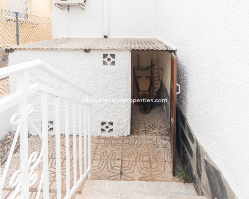 Resale - Detached - Urb. La Marina