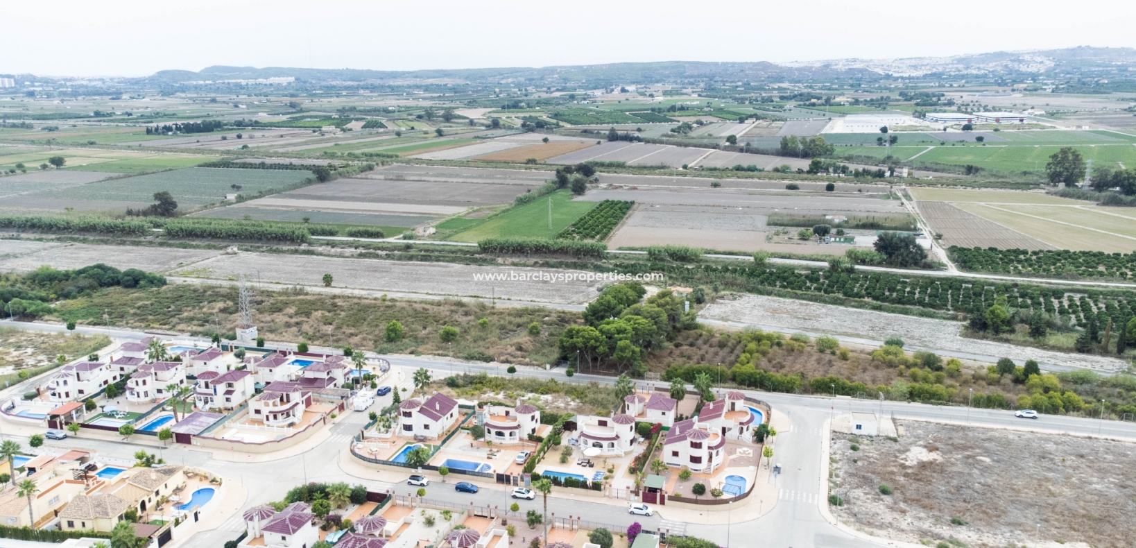 Resale - Detached - Urb. La Marina