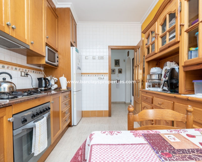 Resale - Detached - Urb. La Marina