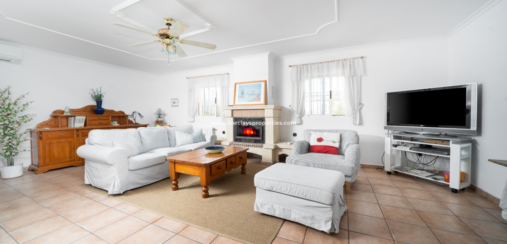 Resale - Detached - Urb. La Marina