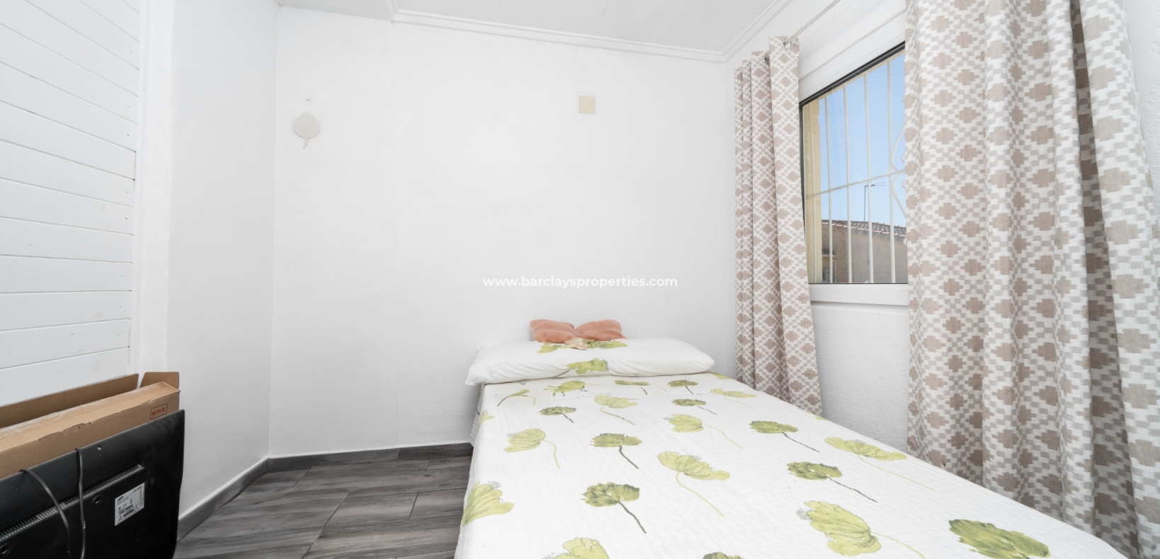 Resale - Detached - Urb. La Marina