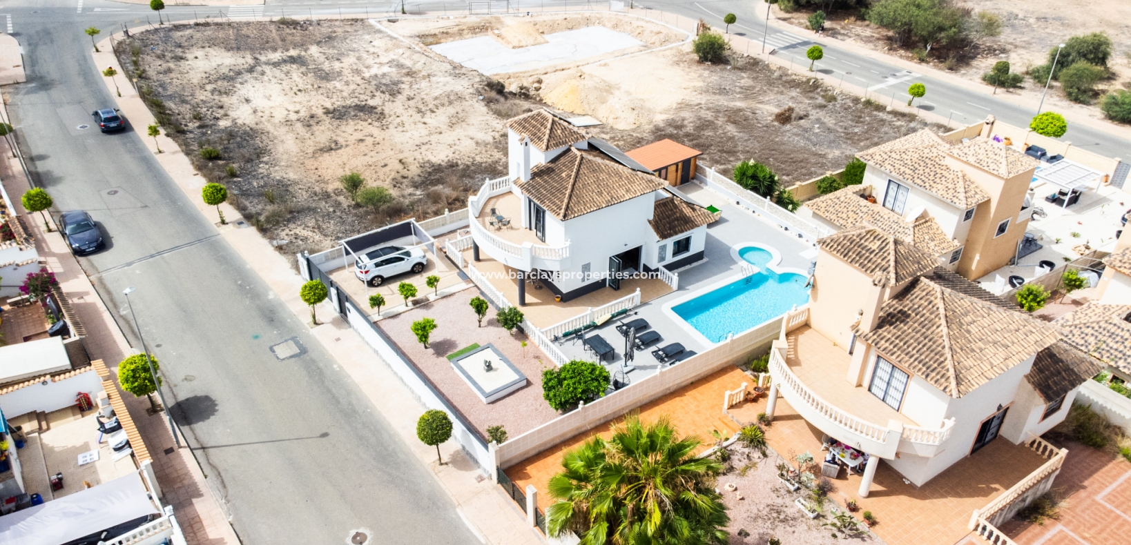 Resale - Detached - Urb. La Marina