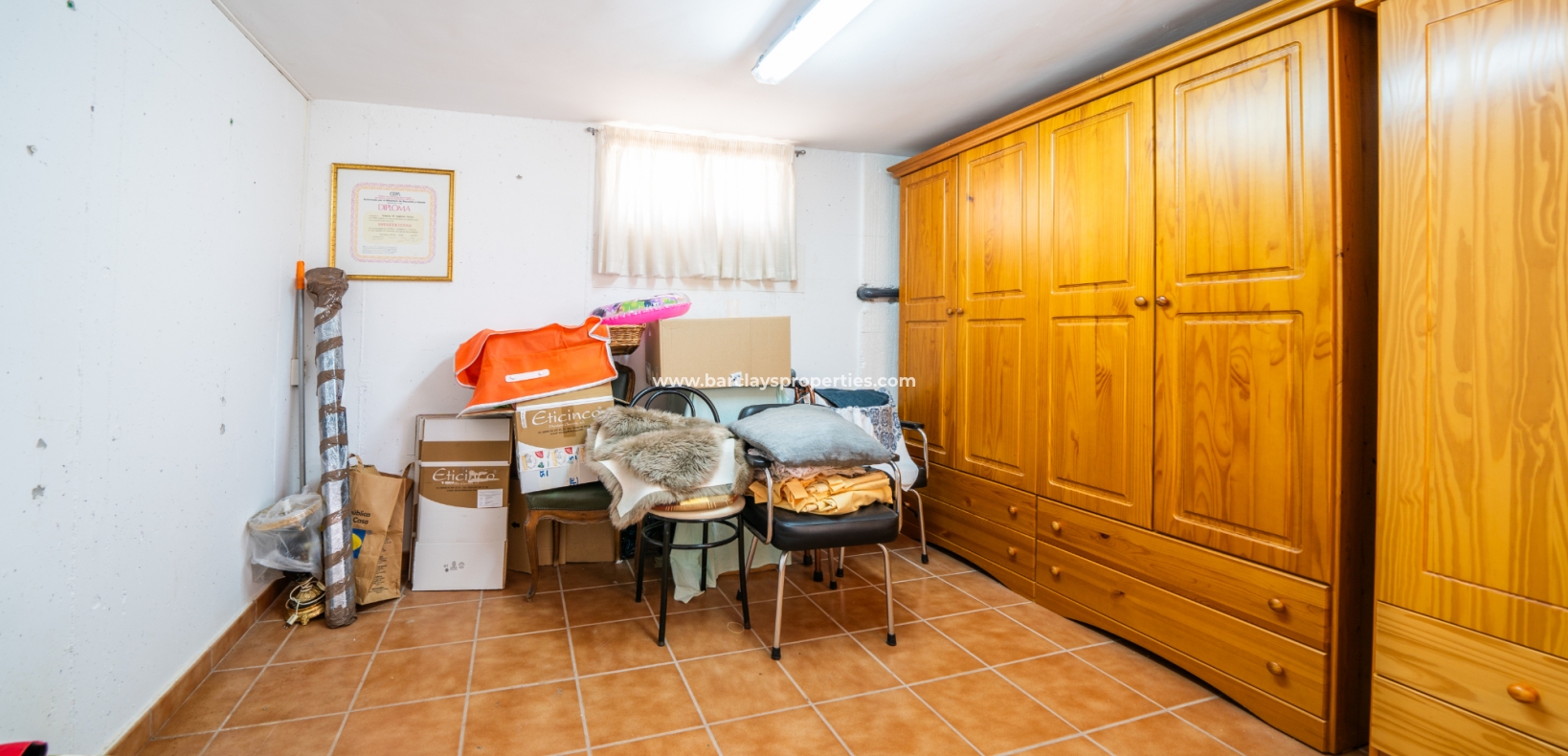 Resale - Detached - Urb. La Marina