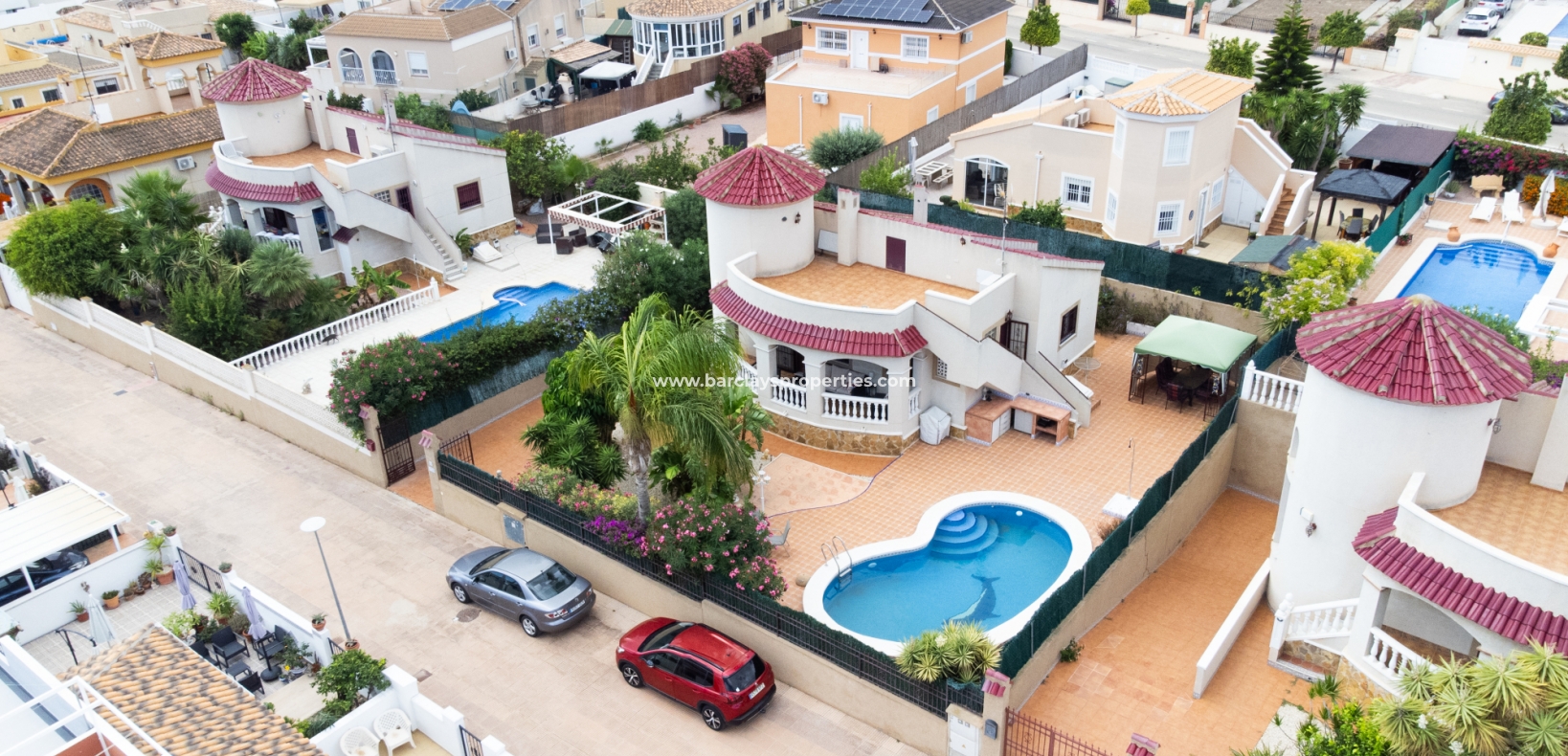 Resale - Detached - Urb. La Marina