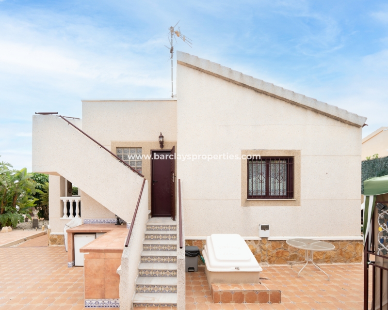 Resale - Detached - Urb. La Marina