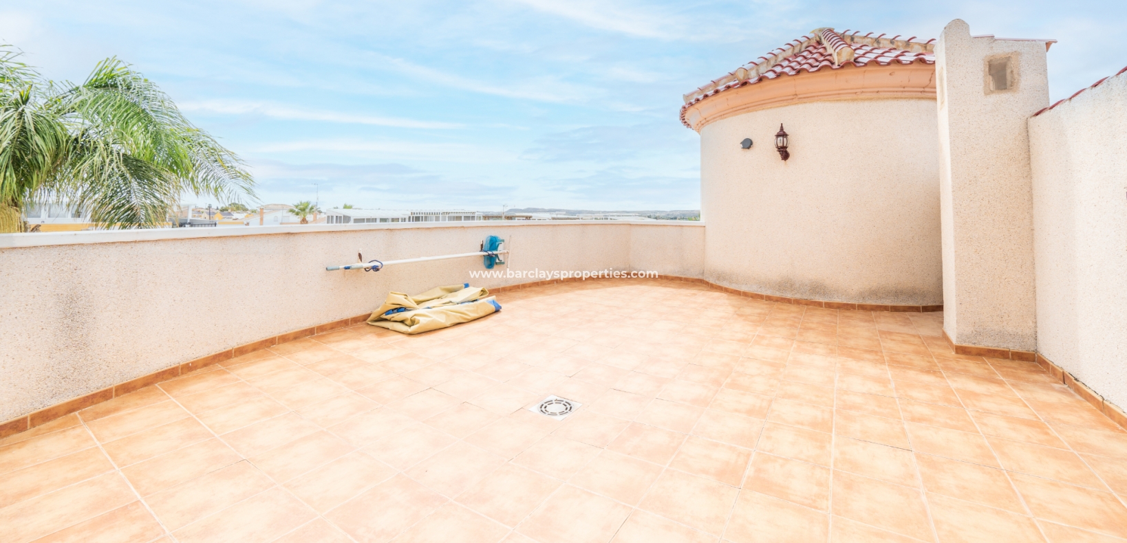 Resale - Detached - Urb. La Marina