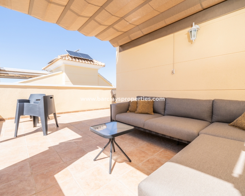 Resale - Detached - Urb. La Marina