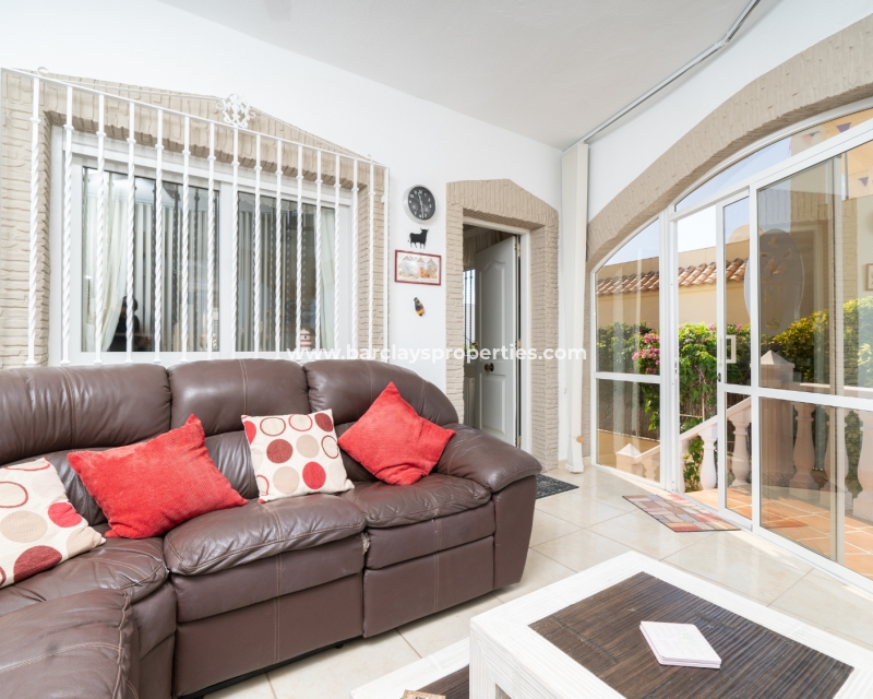 Resale - Detached - Urb. La Marina