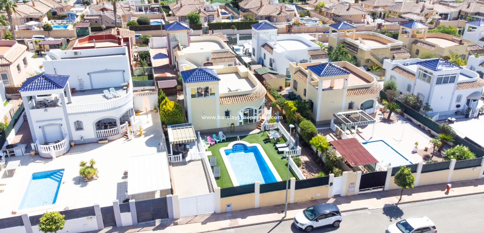 Resale - Detached - Urb. La Marina