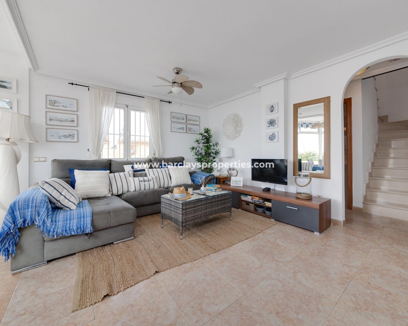 Resale - Detached - Urb. La Marina