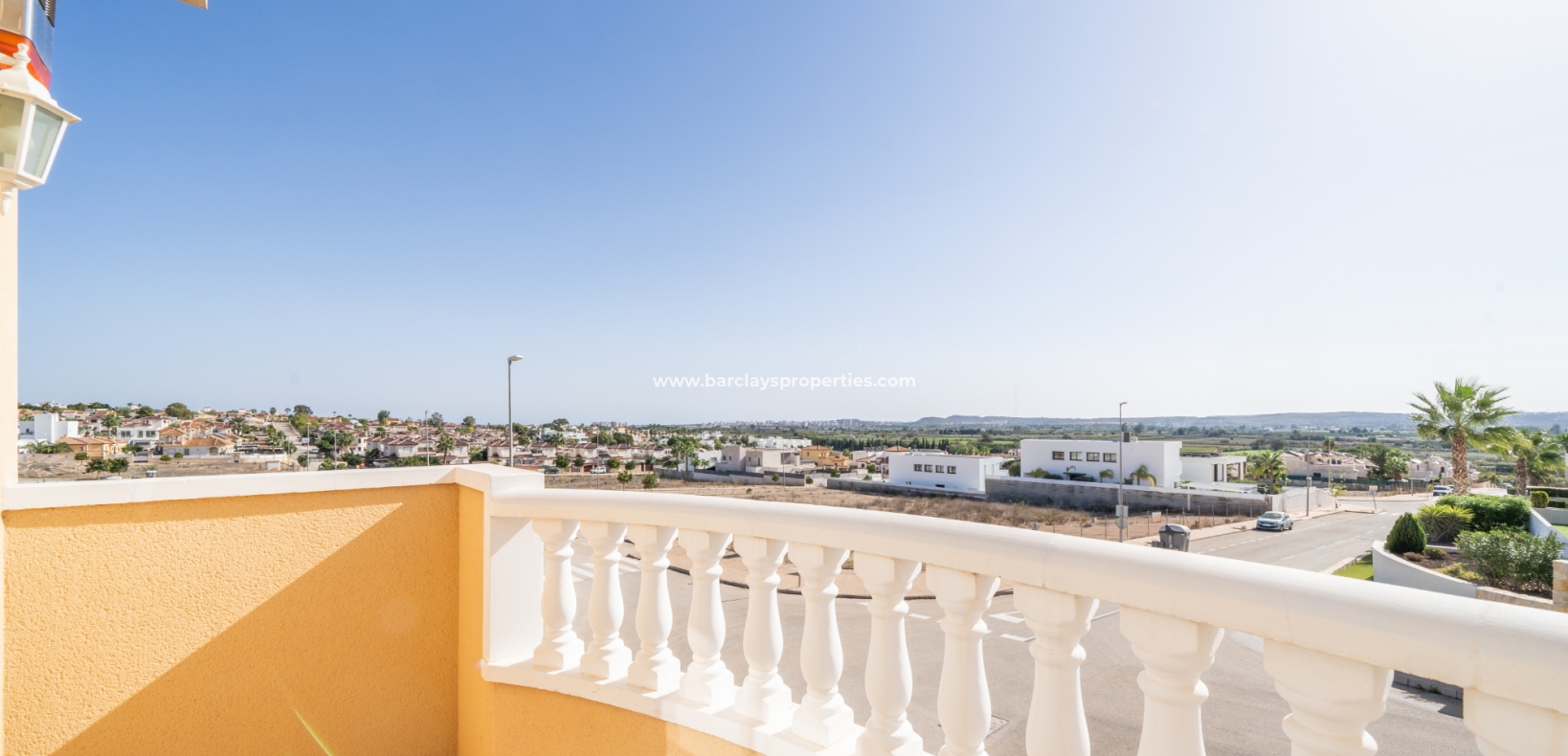 Resale - Detached - Urb. La Marina