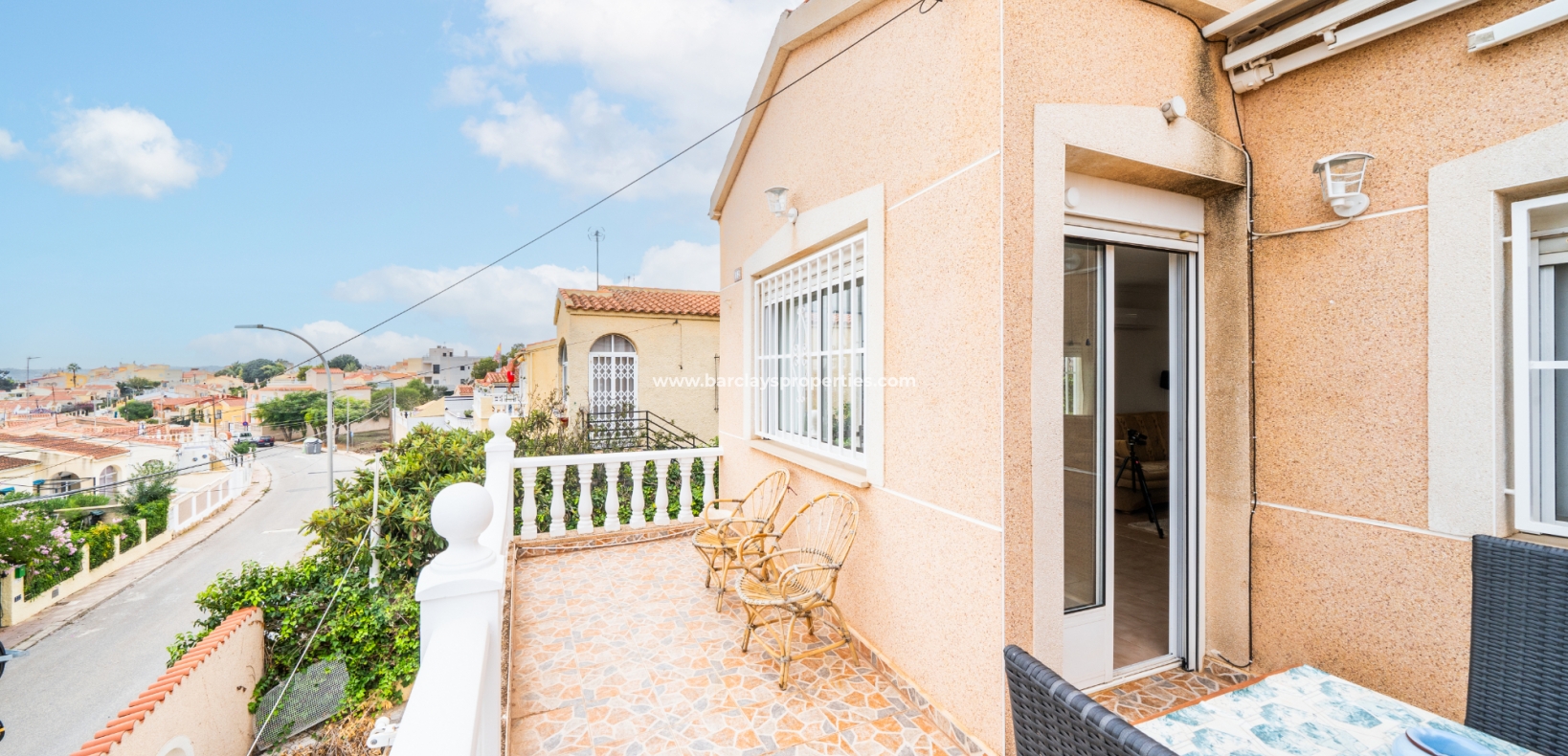 Resale - Detached - Urb. La Marina