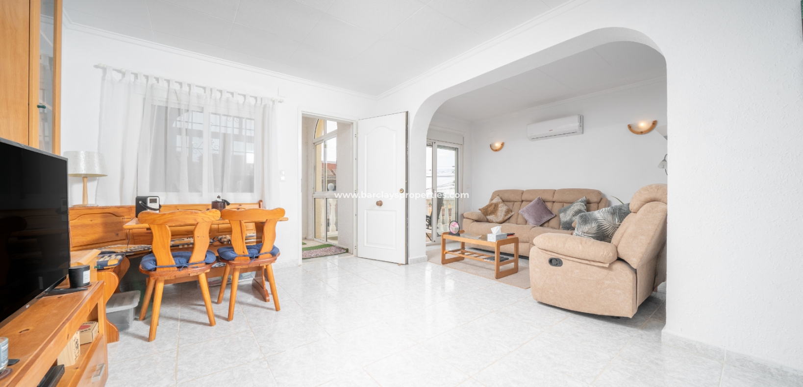 Resale - Detached - Urb. La Marina