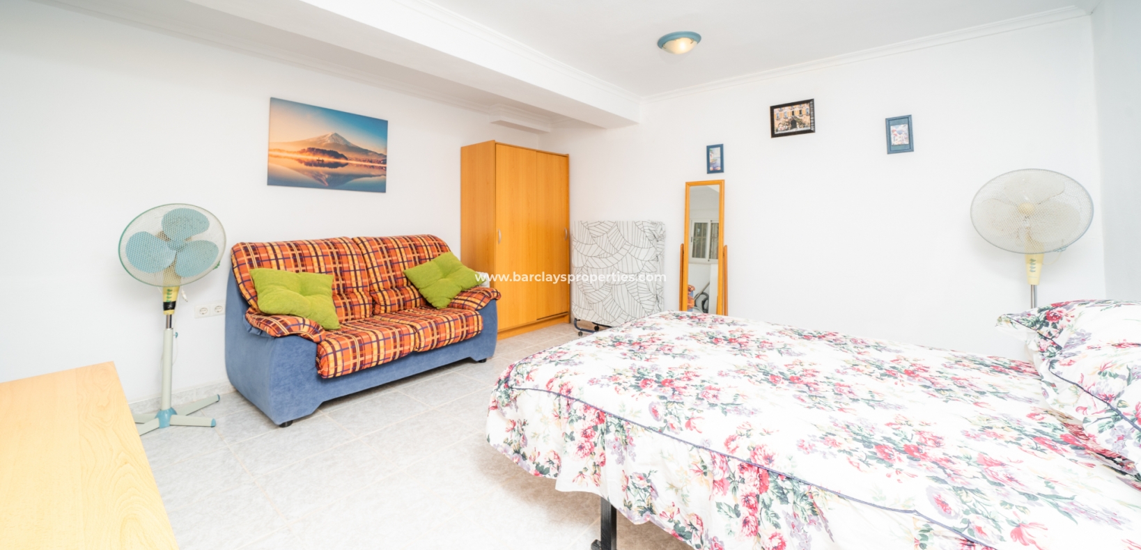 Resale - Detached - Urb. La Marina