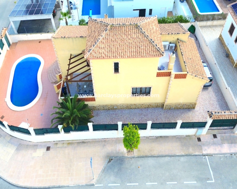 Resale - Detached - Urb. La Marina