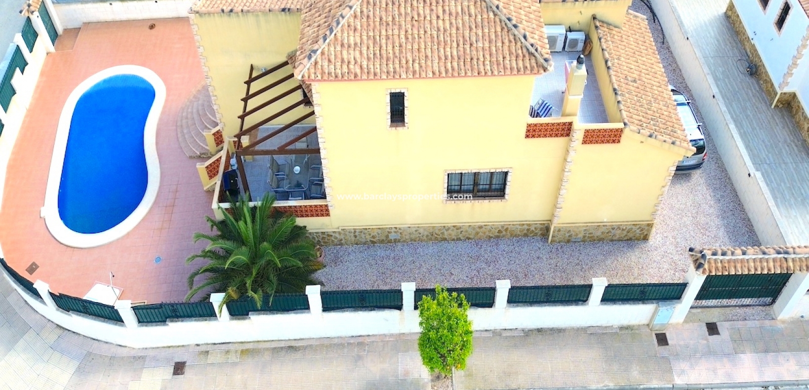 Resale - Detached - Urb. La Marina