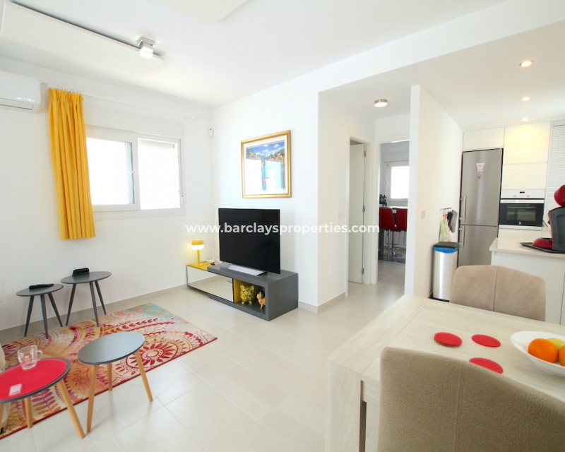 Resale - Detached - Urb. La Marina