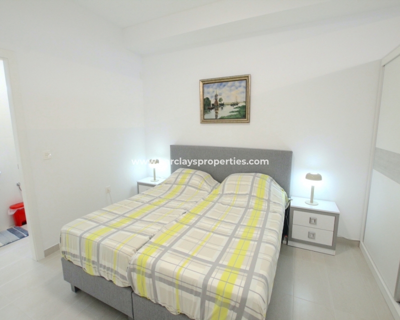 Resale - Detached - Urb. La Marina