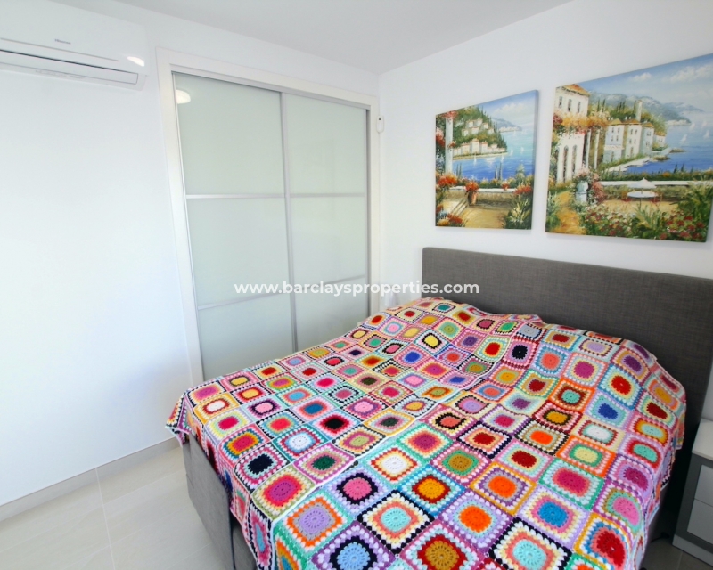 Resale - Detached - Urb. La Marina