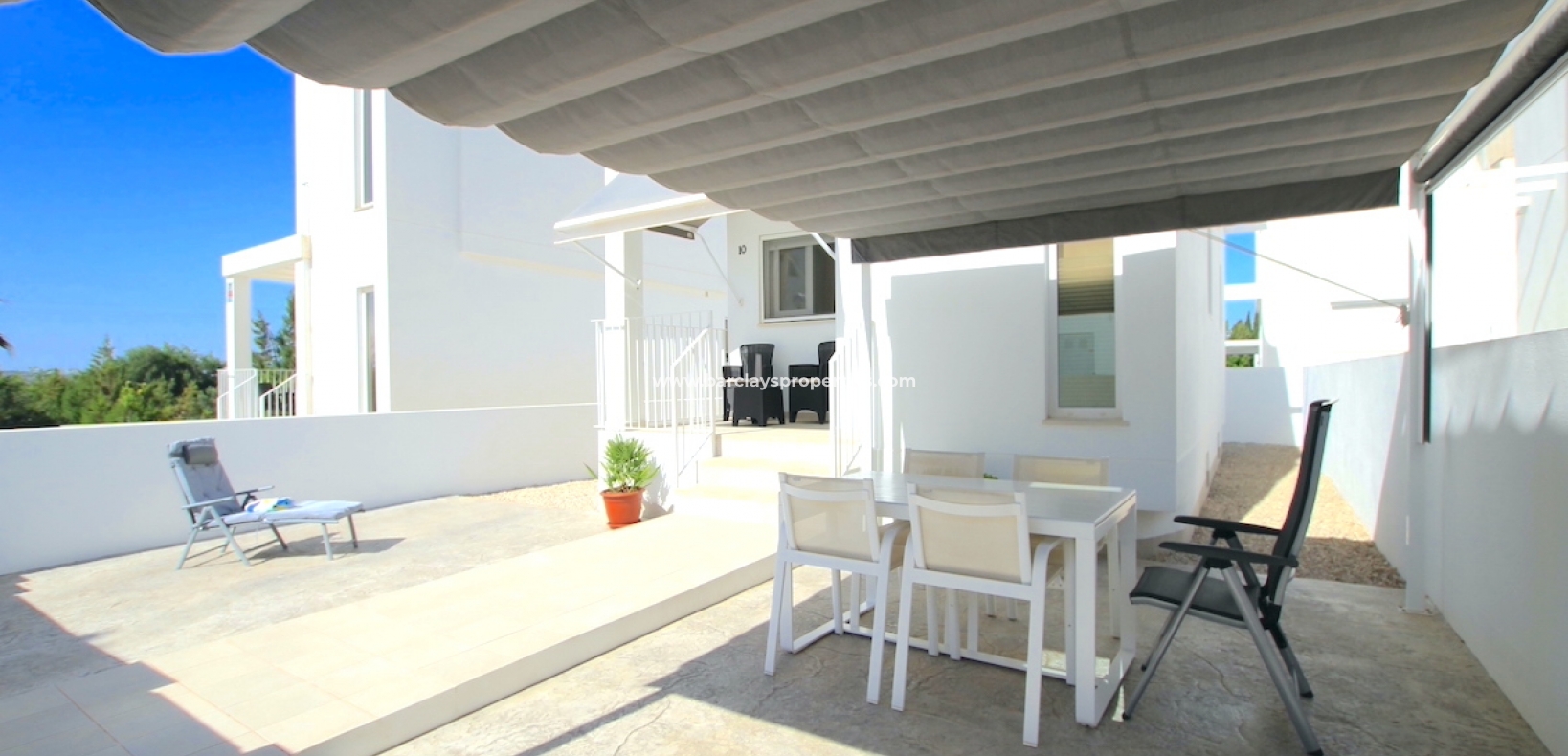 Resale - Detached - Urb. La Marina