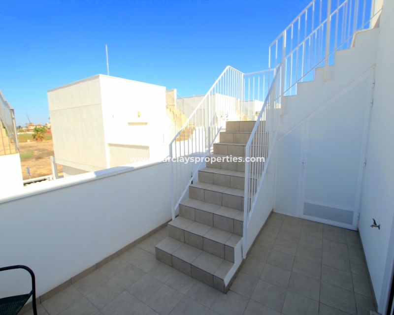 Resale - Detached - Urb. La Marina