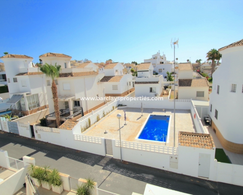 Resale - Detached - Urb. La Marina