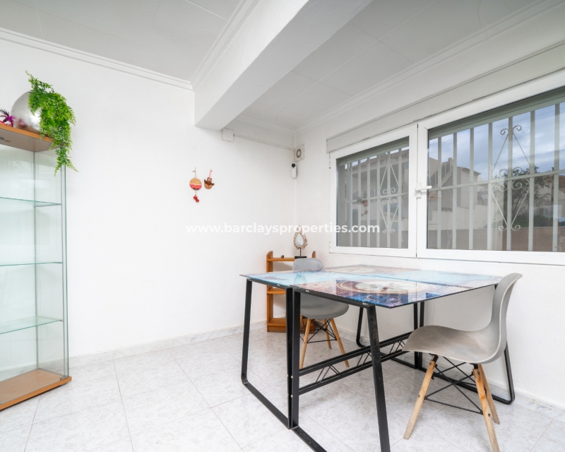 Resale - Detached - Urb. La Marina