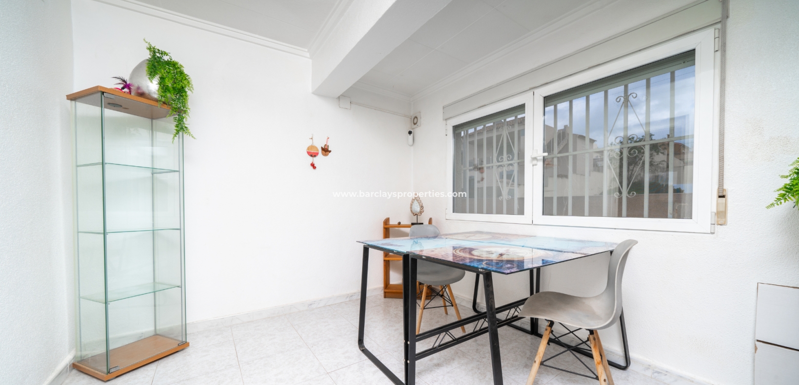 Resale - Detached - Urb. La Marina