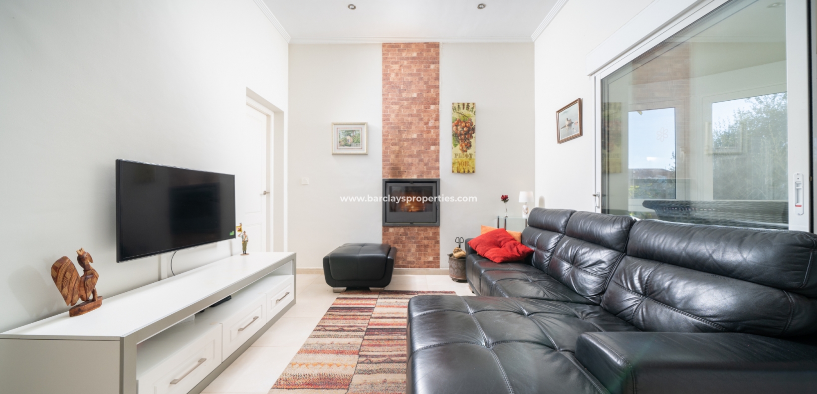 Resale - Detached - Urb. La Marina