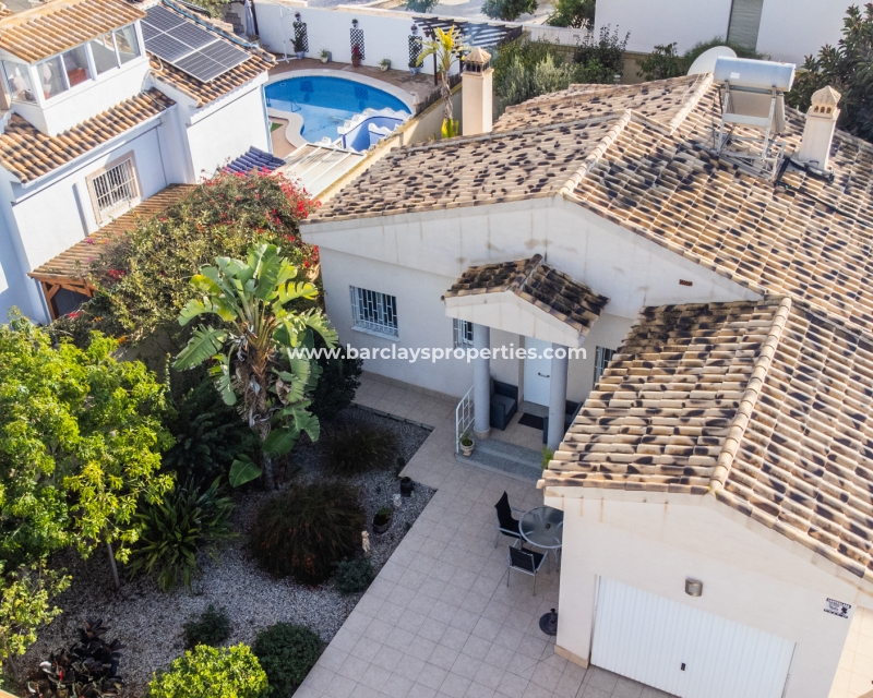 Resale - Detached - Urb. La Marina