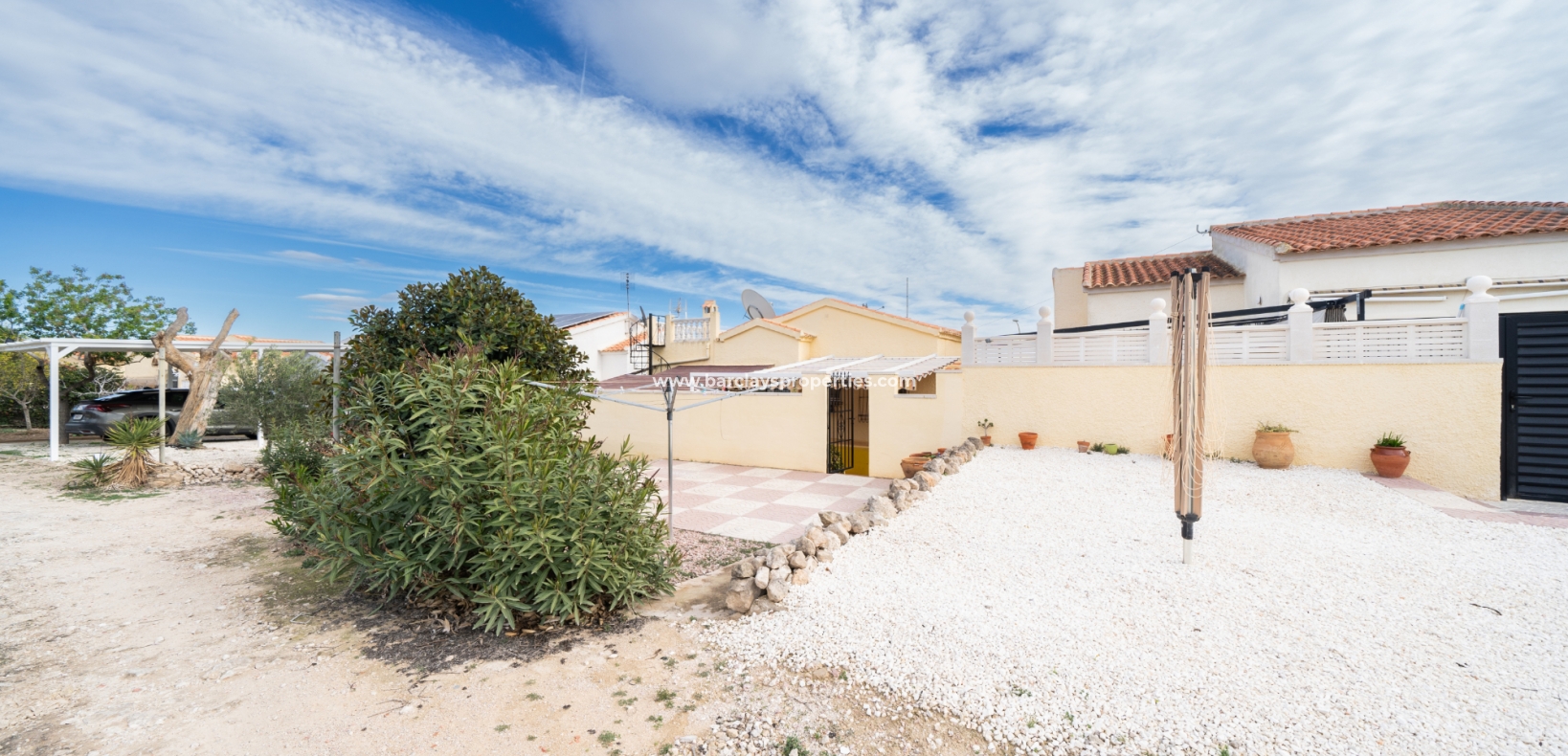 Resale - Detached - Urb. La Marina