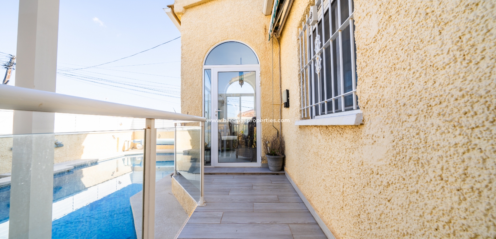 Resale - Detached - Urb. La Marina