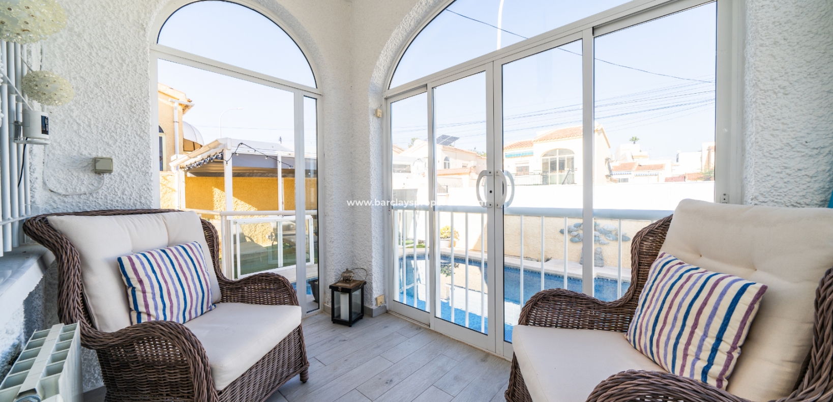 Resale - Detached - Urb. La Marina