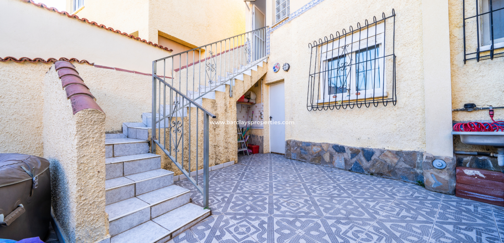 Resale - Detached - Urb. La Marina