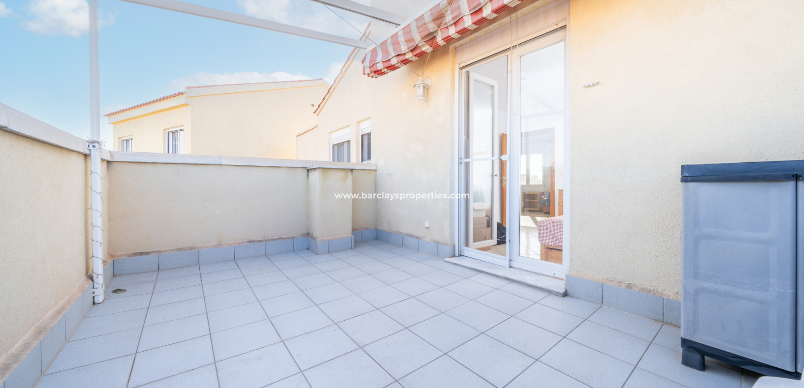 Resale - Detached - Urb. La Marina